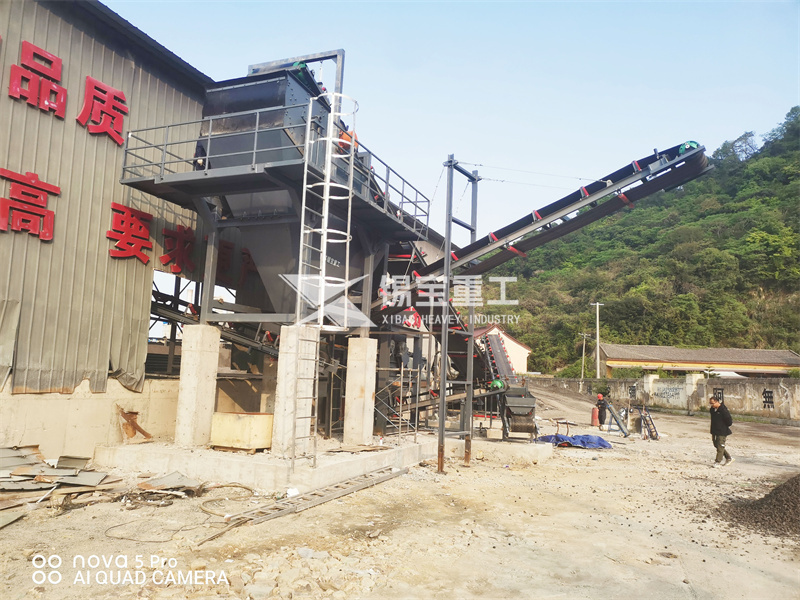 溫州市平陽縣瀝青銑刨料破碎篩分設備現(xiàn)場3